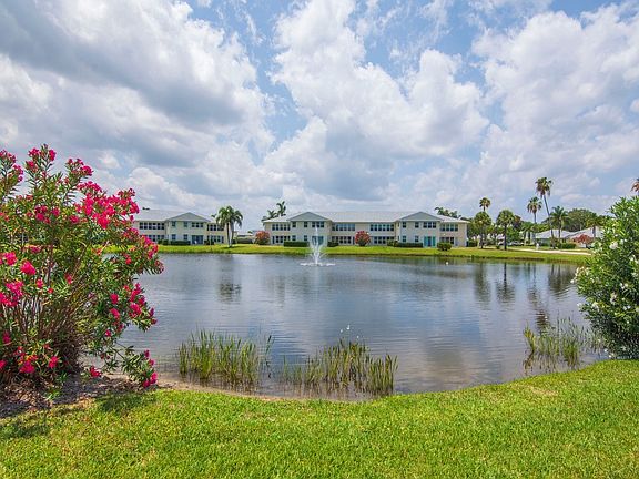 4th image of 655 W Lake Jasmine Cir APT 207