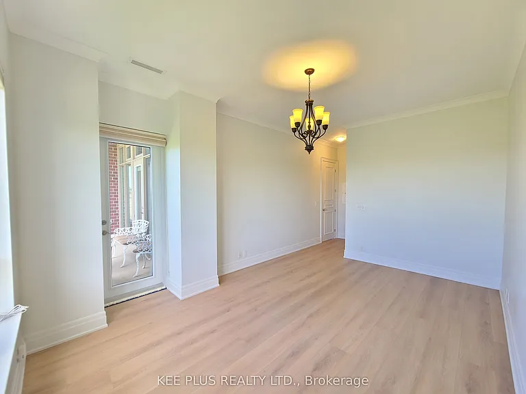 35 Baker Hill Blvd #Penthouse 9 — Photo 5