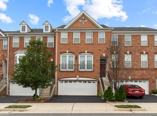 43262 Mitcham Sq, Ashburn, VA 20148