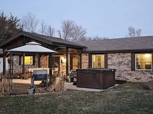 6530 NE Indian Creek Rd, Topeka, KS 66617