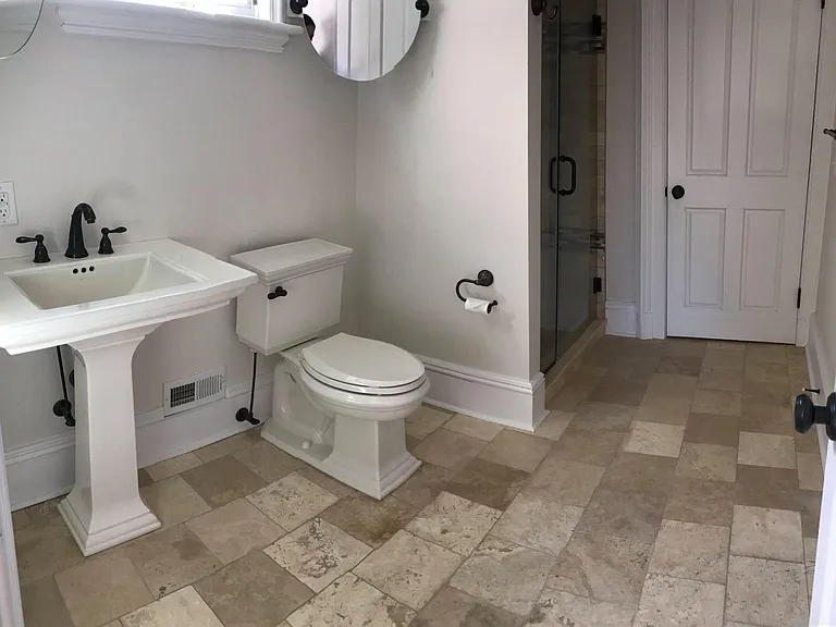 841 Main St #A — Photo 24