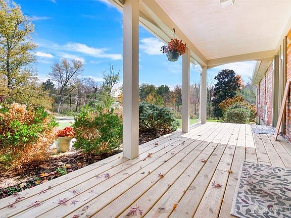 5th image of 5673 Sherwood Dr