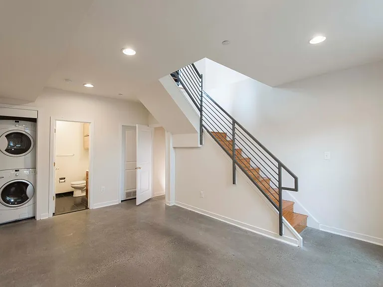928 S 15th St #A — Photo 13