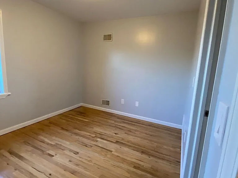 812 - OM-812 New York Avenue LLC — Photo 28