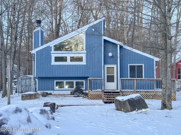 2827 Fairhaven Dr, Tobyhanna, PA 18466