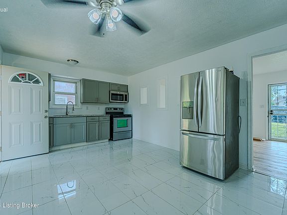 5th image of 5805 Spicewood Ln