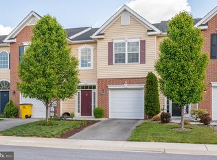 43 Cavendish Way, Falling Waters, WV 25419