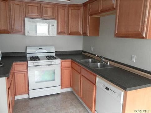 3rd image of 15045 Nordhoff St Unit 113