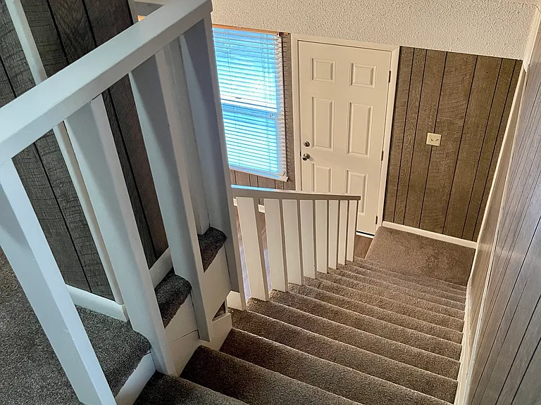 766 Myhr Dr — Photo 21