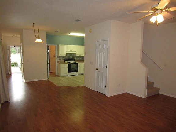 2nd image of 2218 Pine Landing Ct