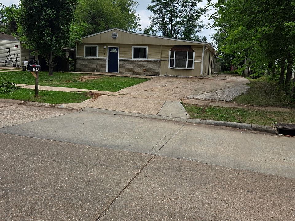 1st image of 1223 Norris Dr