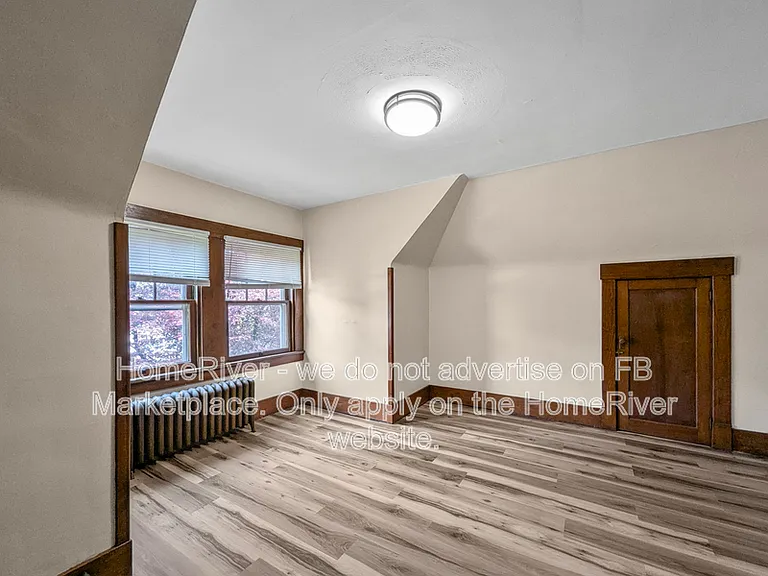 213 Giffin Ave #2 — Photo 6