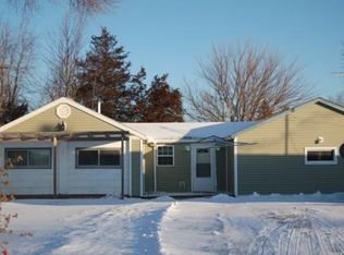 503 2nd St, Weyauwega, WI 54983