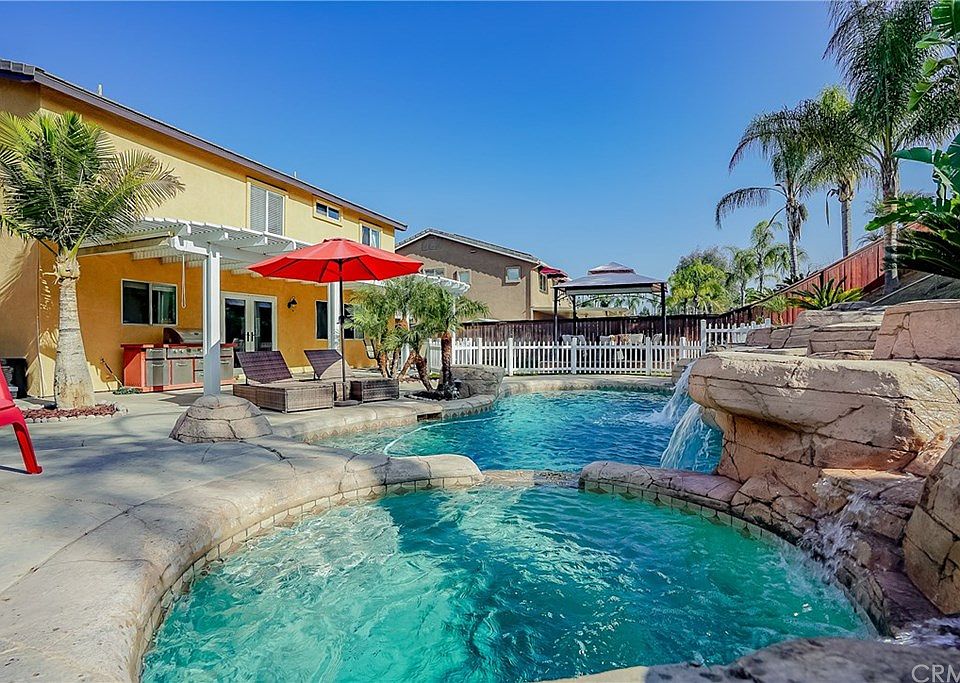 1st image of 970 Quiet Harbor Ln