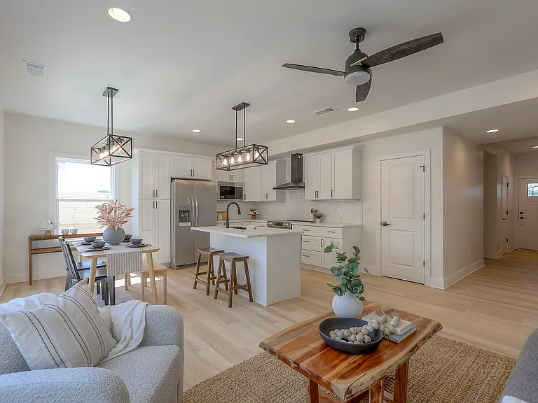 427 W Linden Ave #A — Photo 7