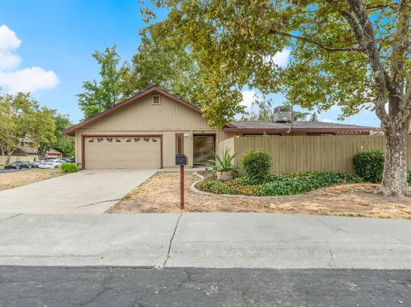 2726 Paradise Way, West Sacramento, CA 95691
