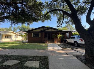 2312 Mistletoe Ave, Fort Worth, TX 76110