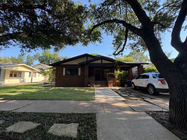 2312 Mistletoe Ave