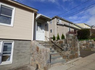 296 Hamilton Ave #1, Greenwich, CT 06830