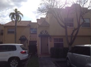 9762 NW 48th Ter, Doral, FL 33178