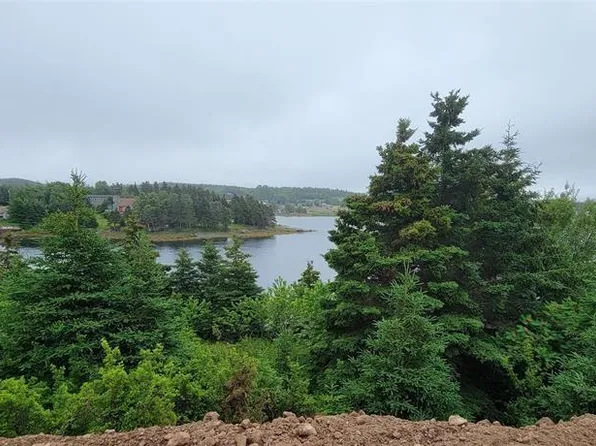 13 King's Road, Marystown, NL A0E2M0
