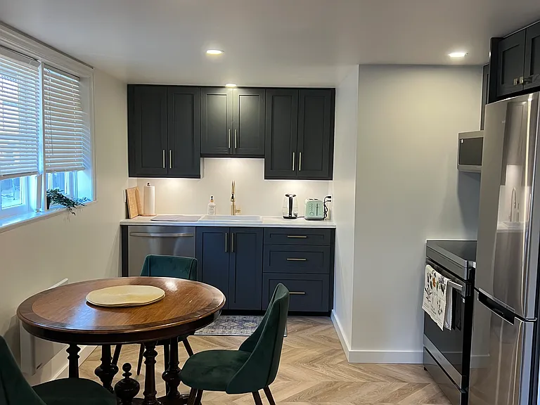 1252 Oscar St — Photo 6