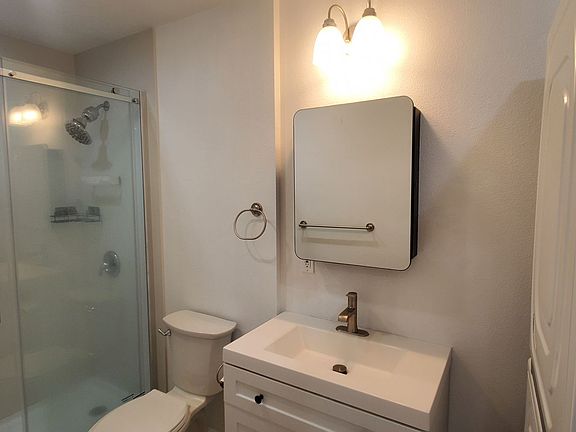 3rd image of 350 Franciscan Ct #376