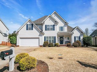 4 Hoptree Dr, Greer, SC 29650
