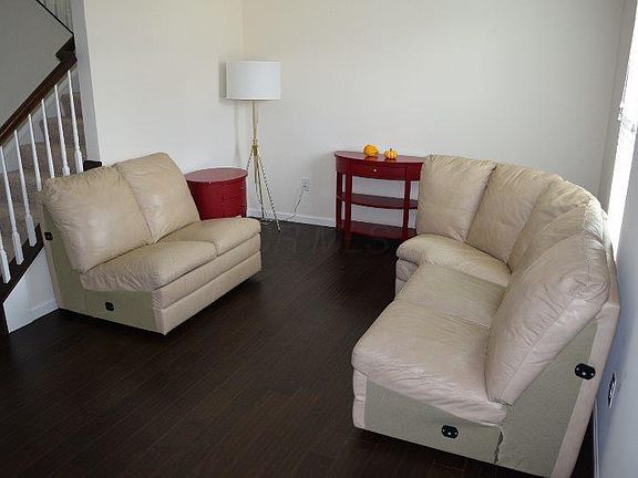 3rd image of 3895 Carberry Dr #38