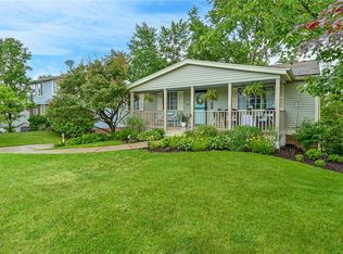 242 Rampart Blvd, New Kensington, PA 15068