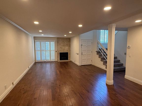 4th image of 1632 Marconi Way