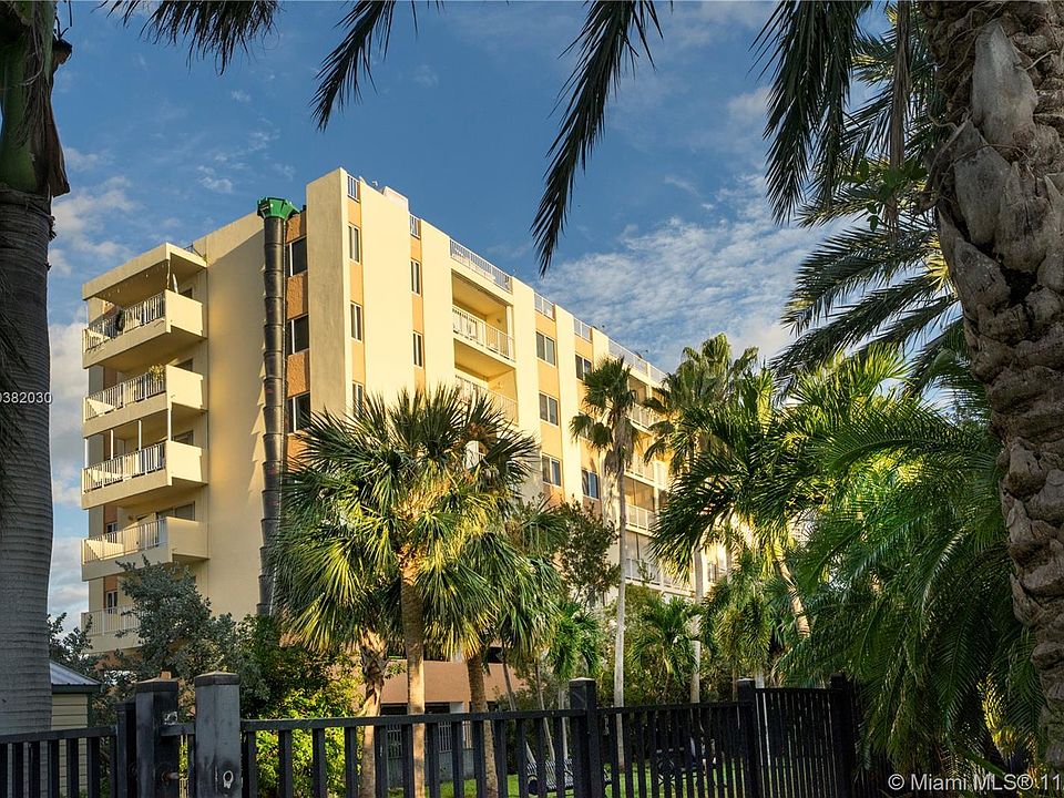 1st image of 200 178th Dr APT 312