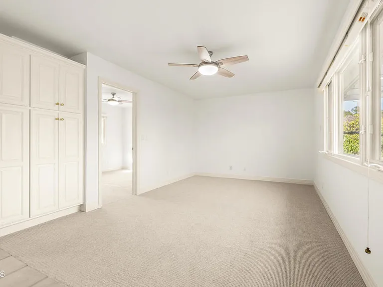 13922 Foothill Rd — Photo 31