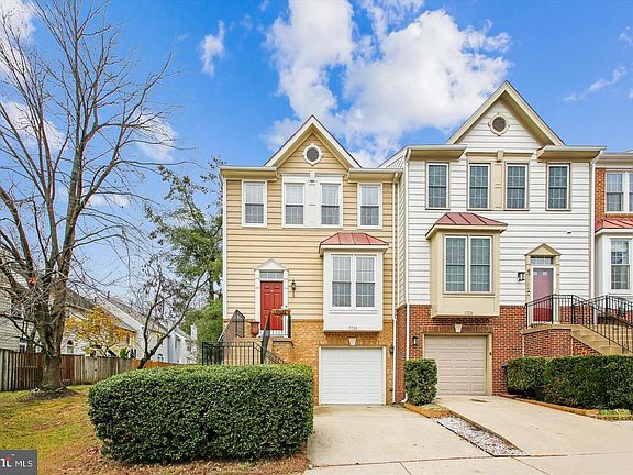 2nd image of 7728 Hickory Glen Way