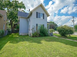 1303 7th St, Rockford, IL 61104