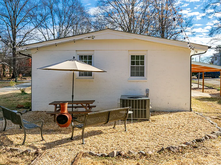 605 Delany Dr — Photo 21