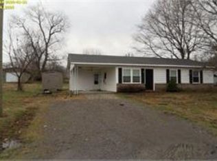 443 W Railroad St, Clay, KY 42404