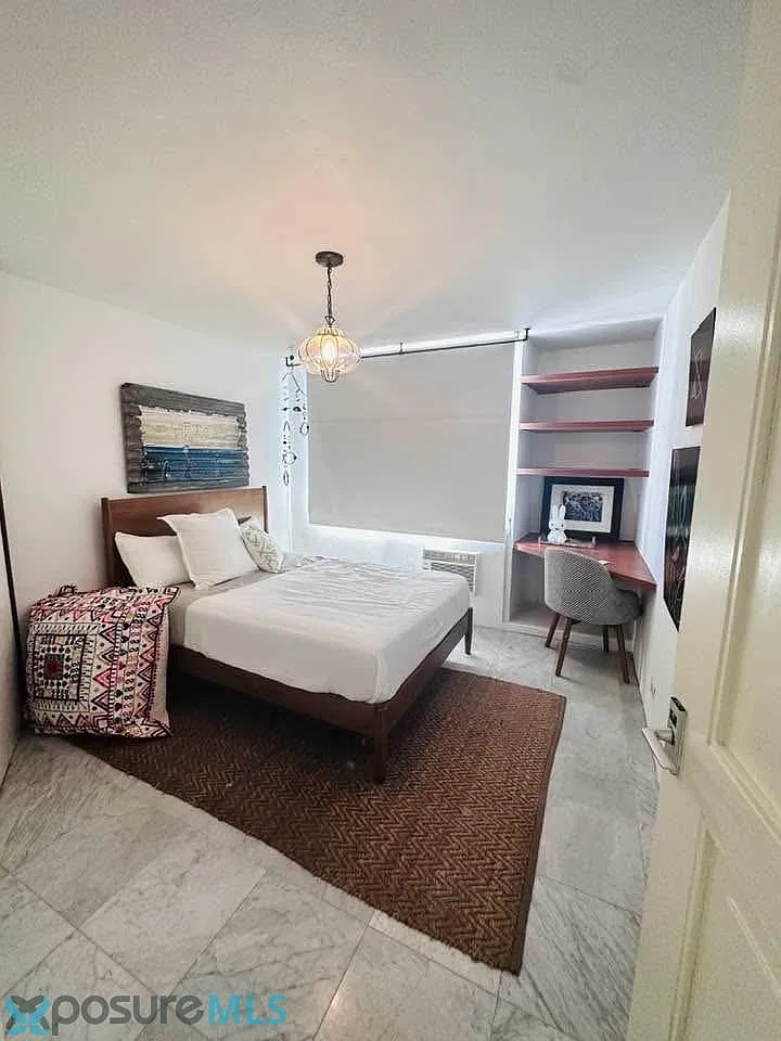 Miramar Plaza (Condominio) — Photo 4