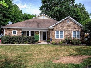 287 Mellon Rd, Belmont, NC 28012