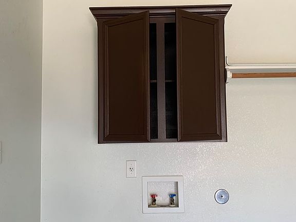 4th image of 4100 Elms Run Cir APT A