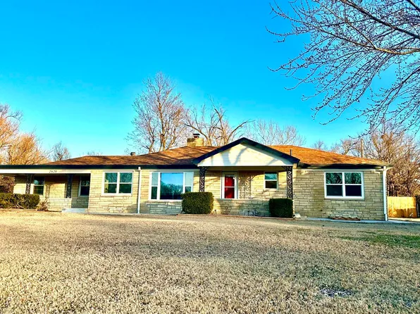 2620 N Fountain St, Wichita, KS 67220