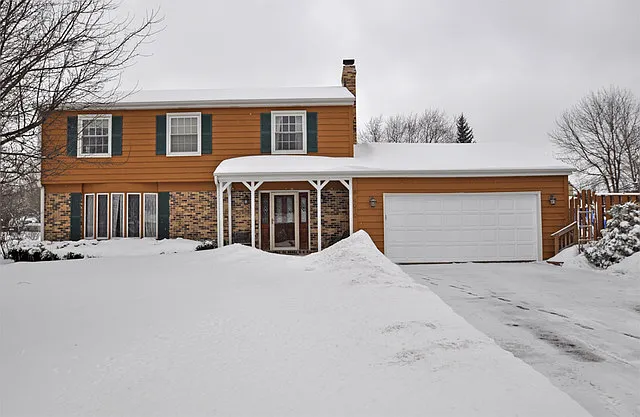 4010 Harper Ave photo 1