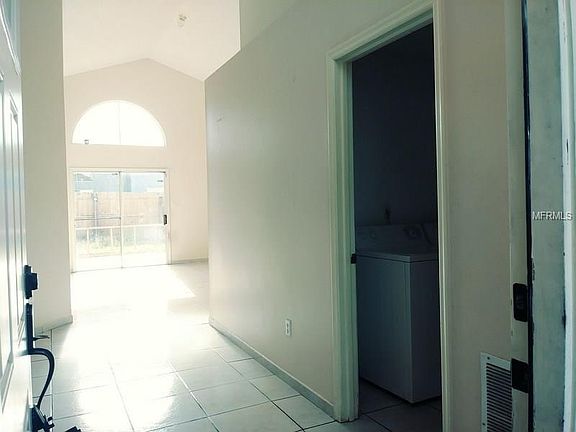 5th image of 7416 Marseille Cir