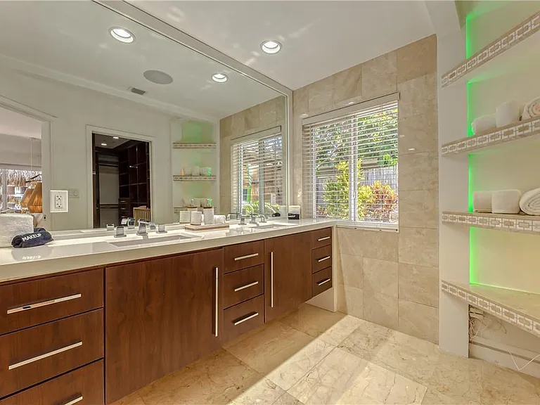 268 Imperial Ln — Photo 39