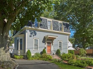 258 Park St, West Roxbury, MA 02132