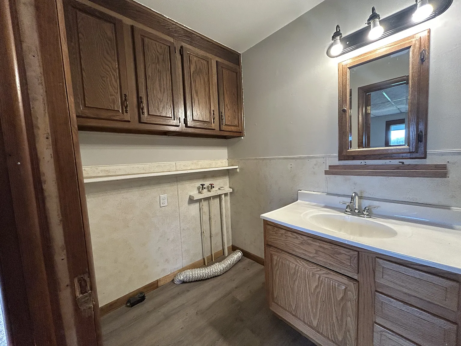 6386 East Carson City Road - 1 — Photo 3