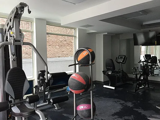 Rented by RES New York | media 42