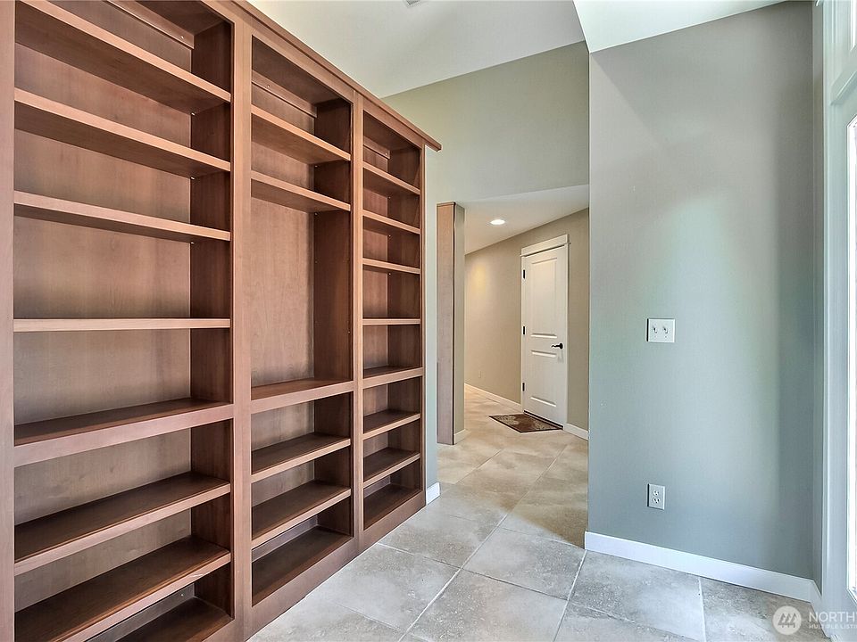 1207 Adams Street, Steilacoom, WA 98388 | Zillow