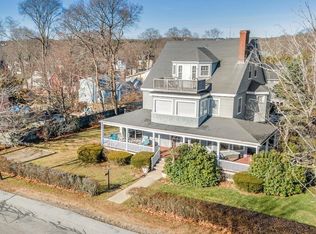 8 Norman Ave, Gloucester, MA 01930
