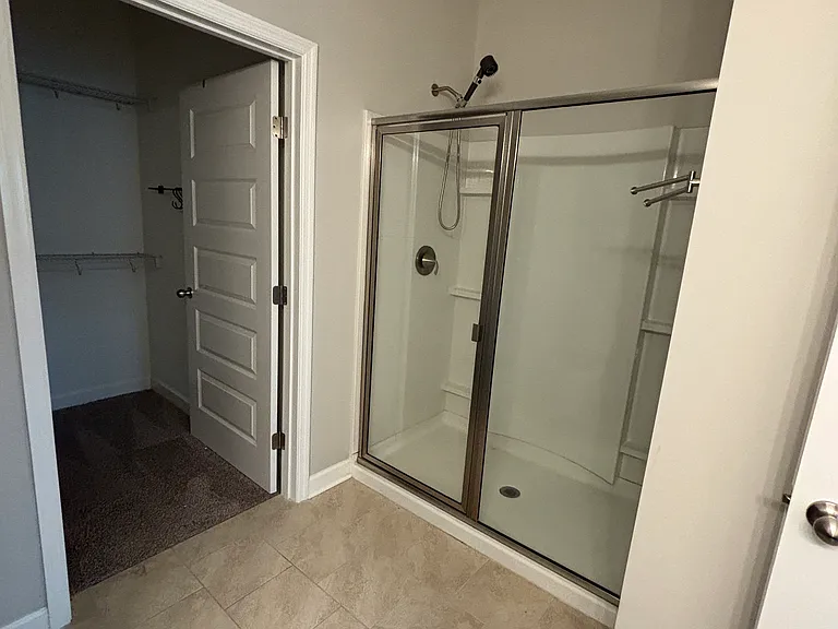 326 Banbury Dr — Photo 12